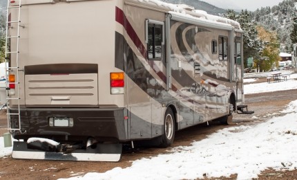 "9 Tips for Skiers Traveling with Their Motorhome"