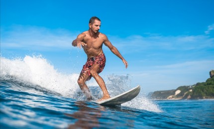 "Basic to Surf with a Good Posture"